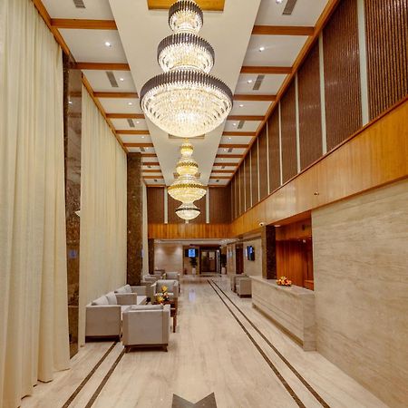 Icon Grand Hotel By Bhagini Bangalore Exterior photo
